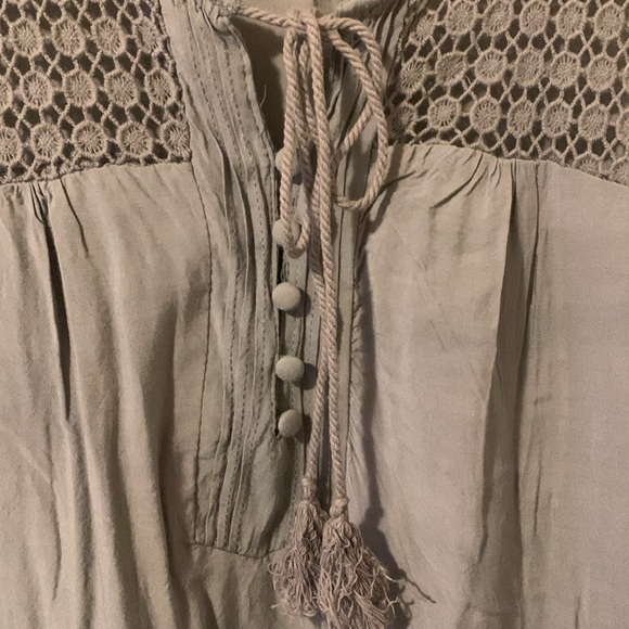 Grey blouse for summer - Picture 3 of 6